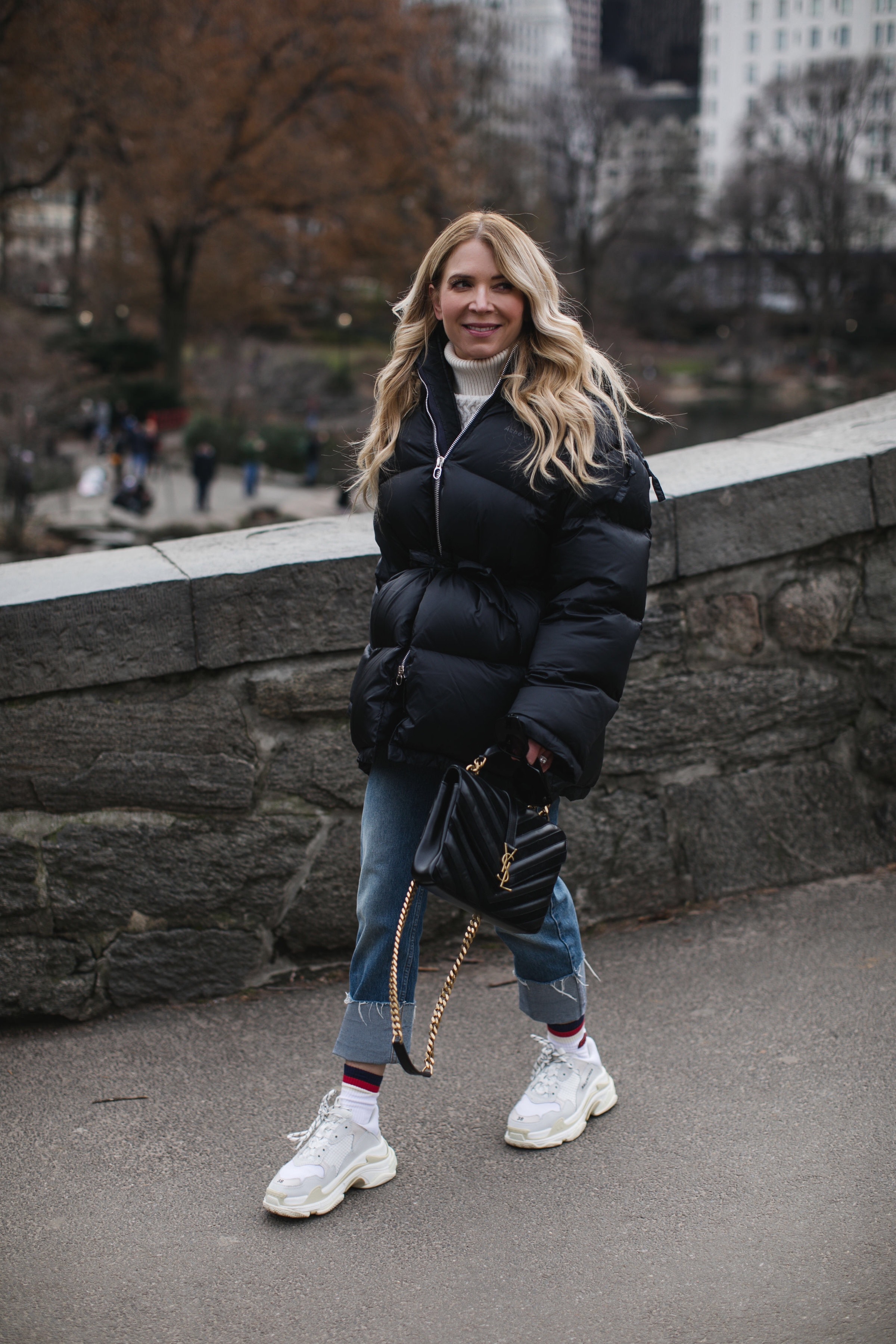 balenciaga triple s girl