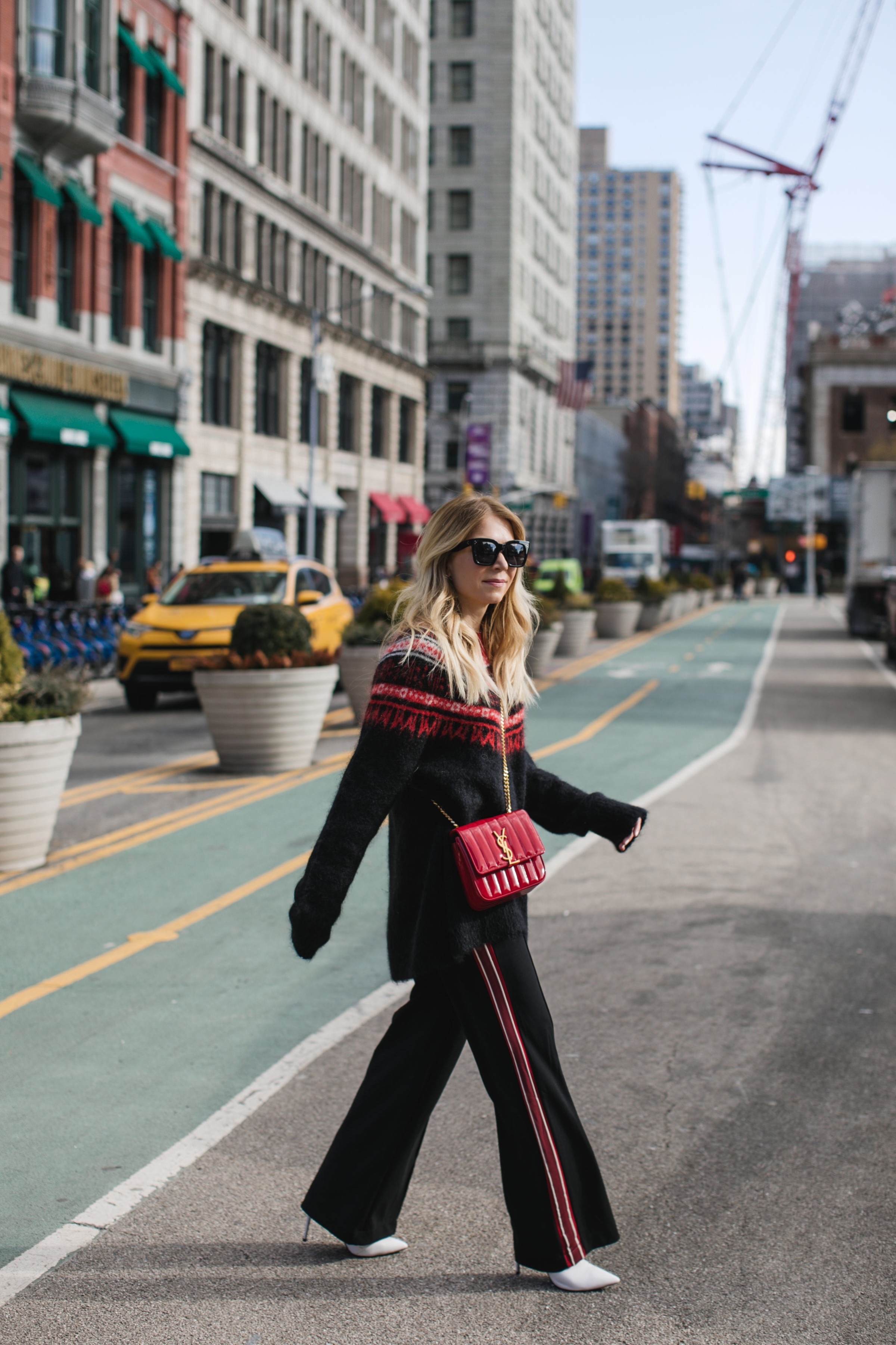 H&M Fair Isle sweater, Fair Isle knit, Saint laurent crossbody bag, NYC fashion blogger, www.abouttheoutfits.com