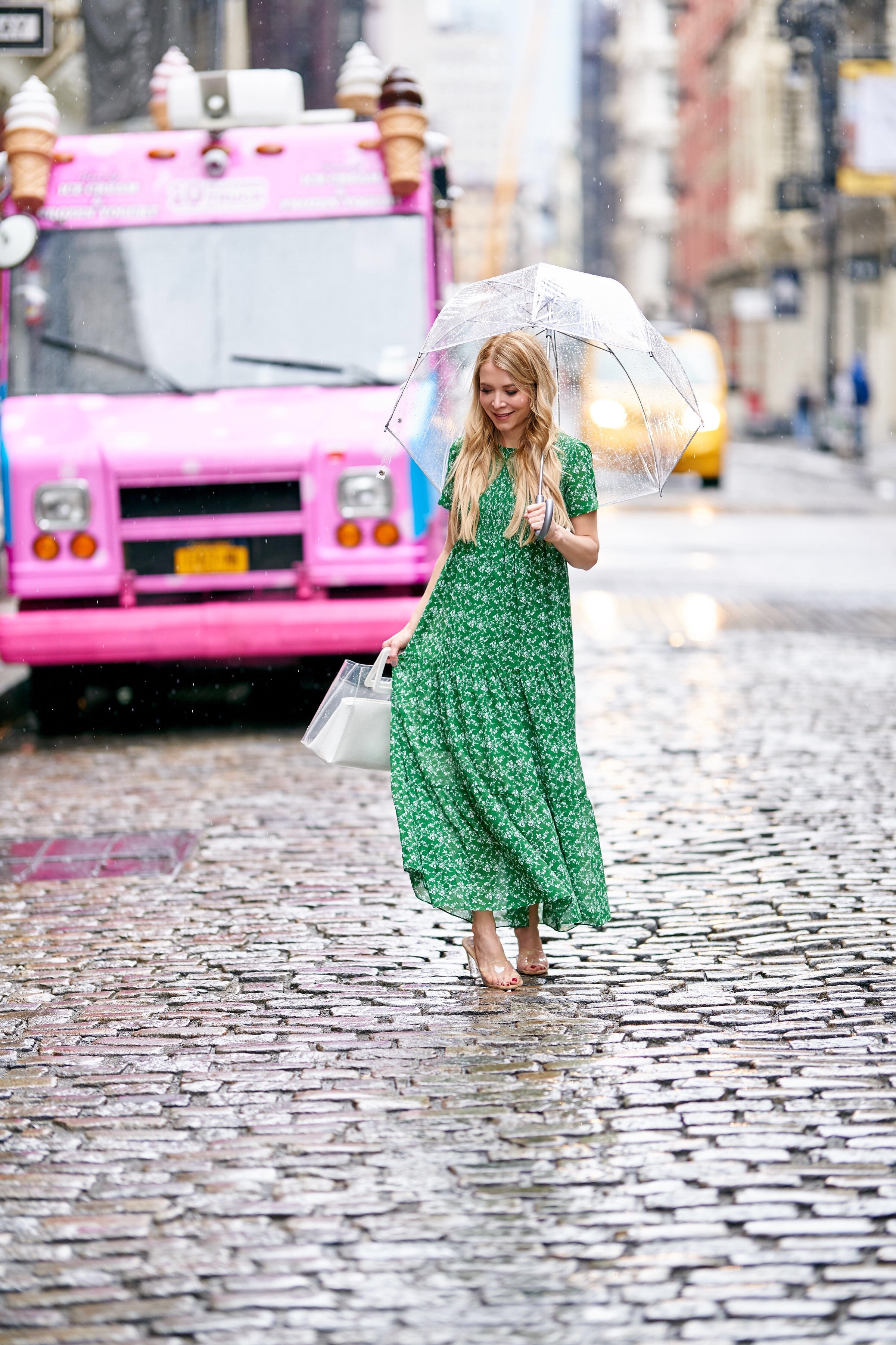 Spring showers, spring green, and some PVC! | About The Outfits