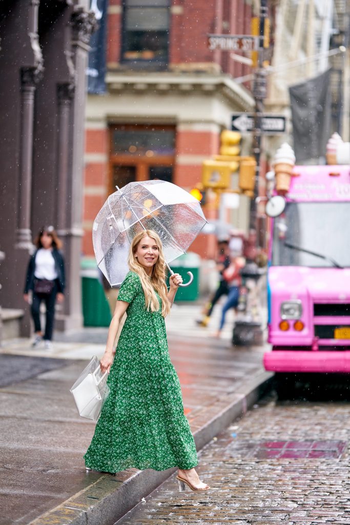 Spring showers, spring green, and some PVC! | About The Outfits