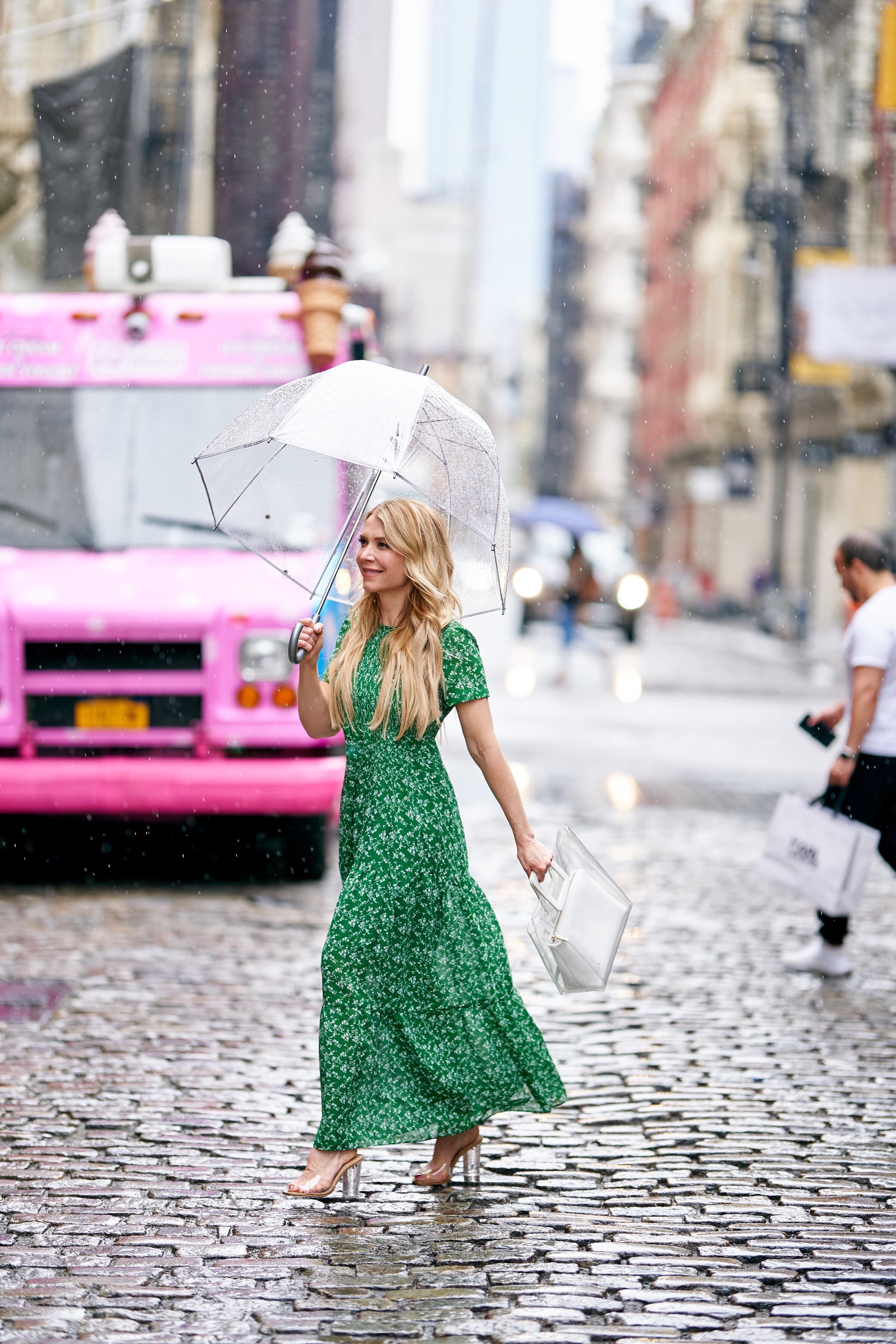 Spring showers, spring green, and some PVC! | About The Outfits