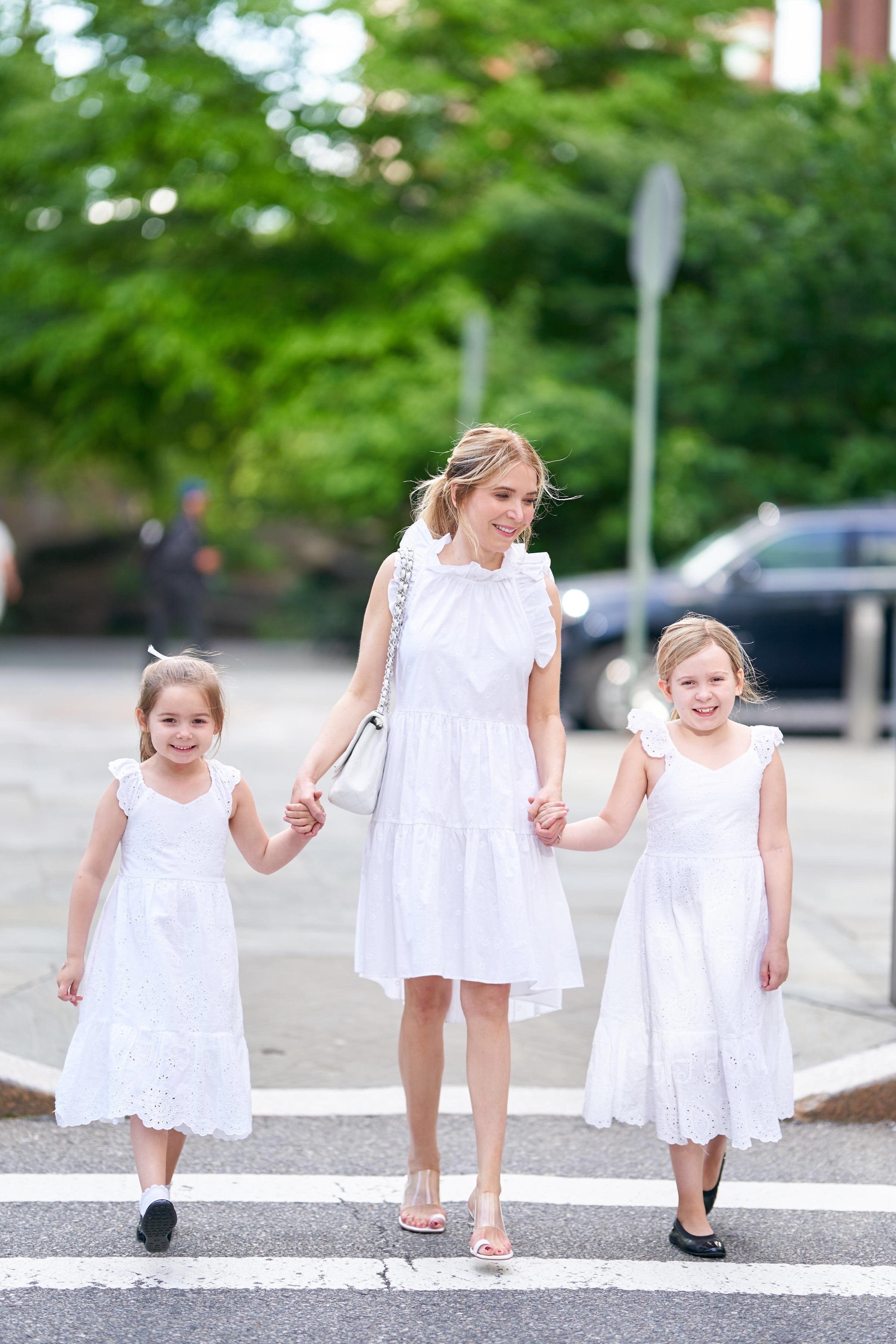 About the Outfits, Mommy daughter style, white dresses, www.abouttheoutfits.com