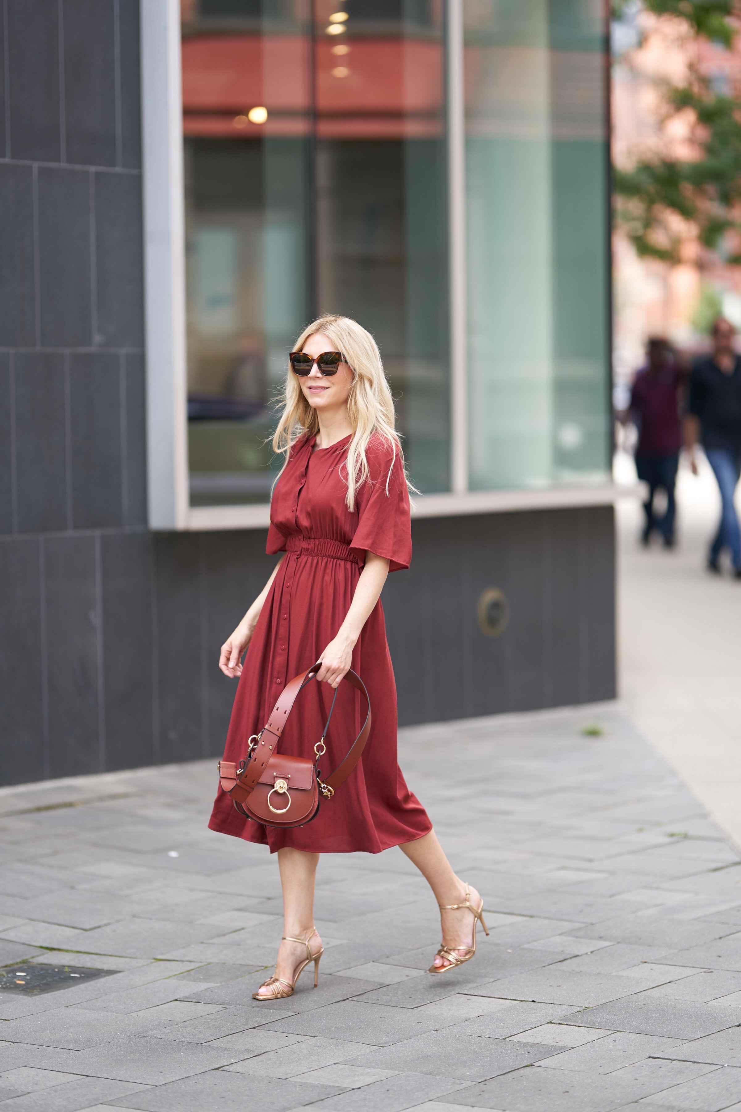 Burgundy shirt dress, Zara shirt dress, Chloe tess bag, Laura Bonner, About the Outfits, NYC Fashion Blogger