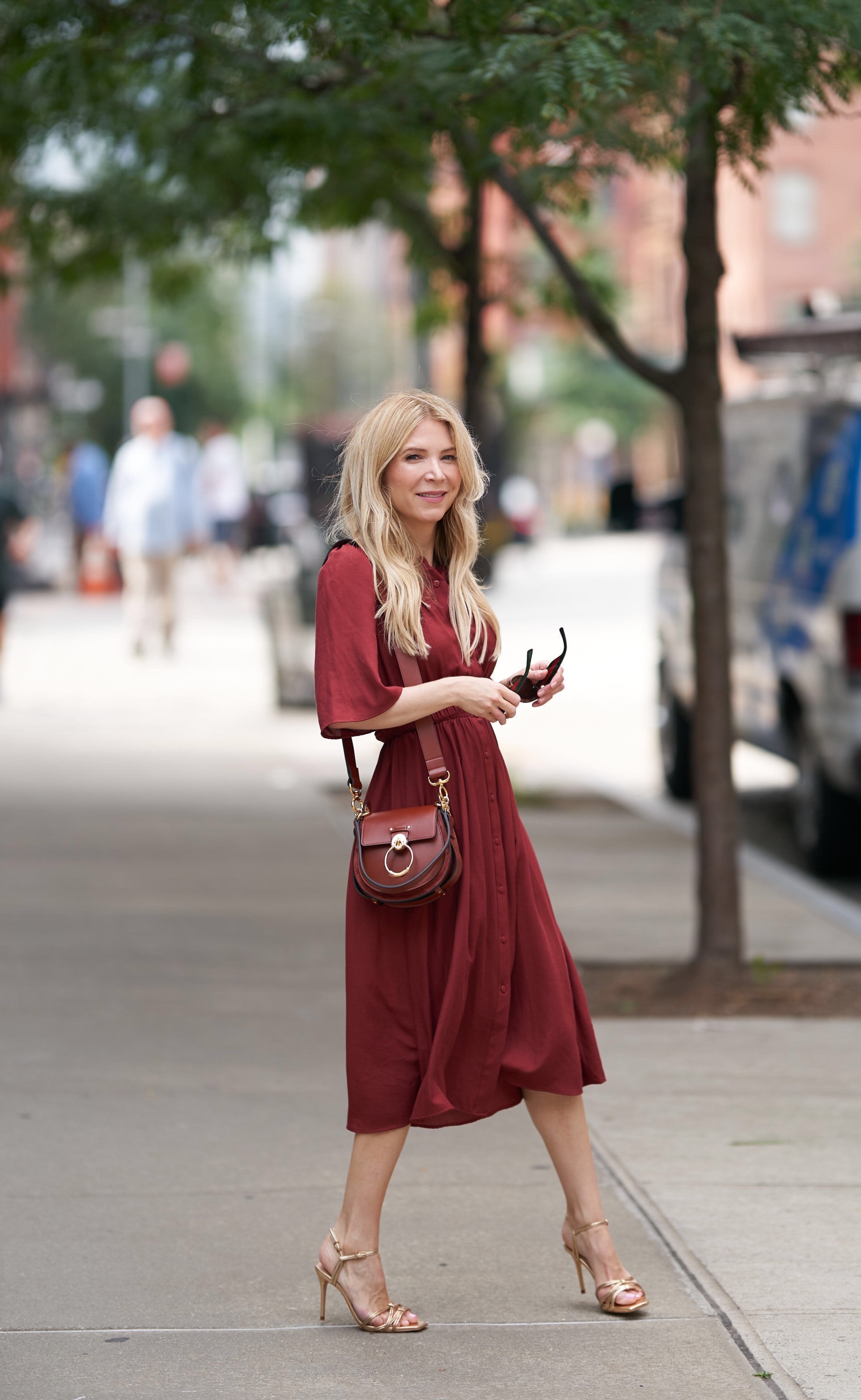 Burgundy shirt dress, Zara shirt dress, Chloe tess bag, Laura Bonner, About the Outfits, NYC Fashion Blogger